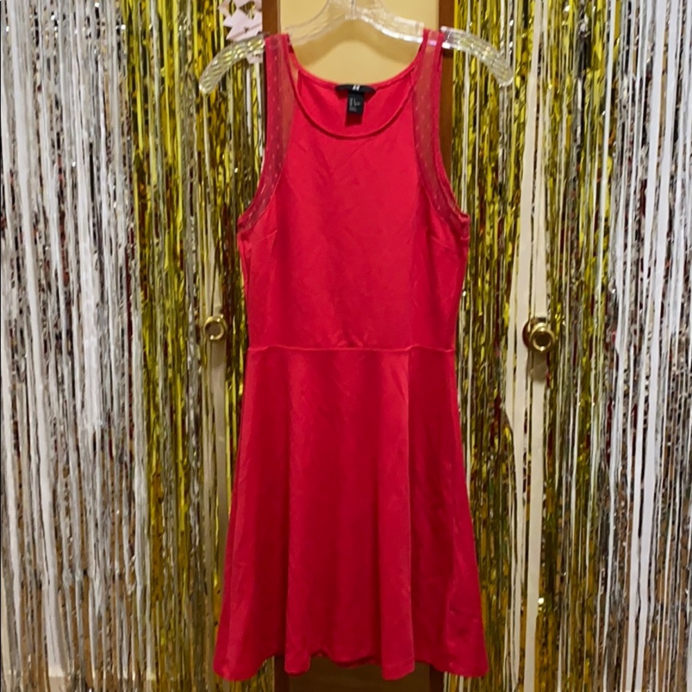 H&M hot pink drink with lace sleeves